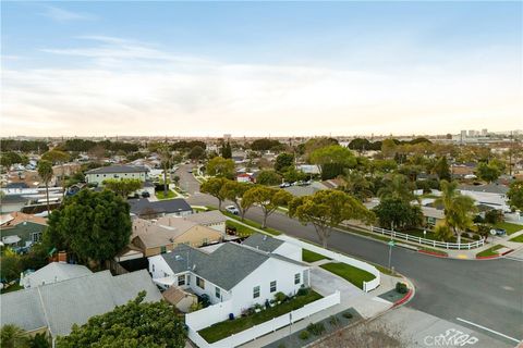14709 Bodger Avenue Hawthorne CA 90250