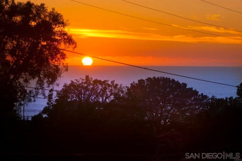 Photo of 678 Orchid Ln, Del Mar, CA 92014 (MLS # 260014446SD)