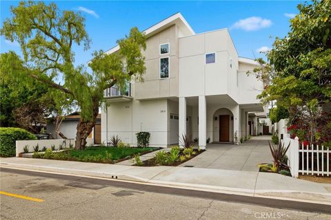 Photo of 2413 CURTIS AVENUE AVE #A, Redondo Beach, CA 90278 (MLS # SB26103512)