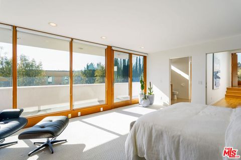 Tiny photo for 1530 Bel Air Road, Los Angeles, CA 90077 (MLS # 26667233)