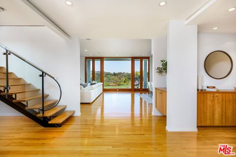 Tiny photo for 1530 Bel Air Road, Los Angeles, CA 90077 (MLS # 26667233)