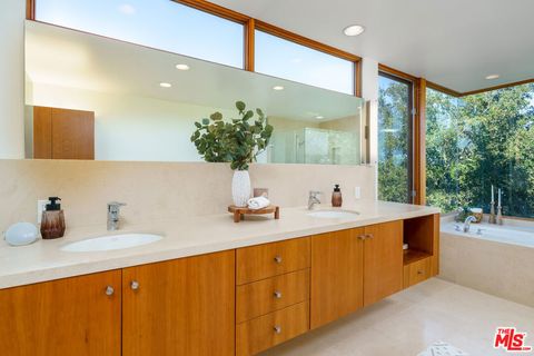 Tiny photo for 1530 Bel Air Road, Los Angeles, CA 90077 (MLS # 26667233)