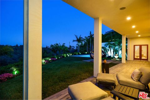 Tiny photo for 1530 Bel Air Road, Los Angeles, CA 90077 (MLS # 26667233)