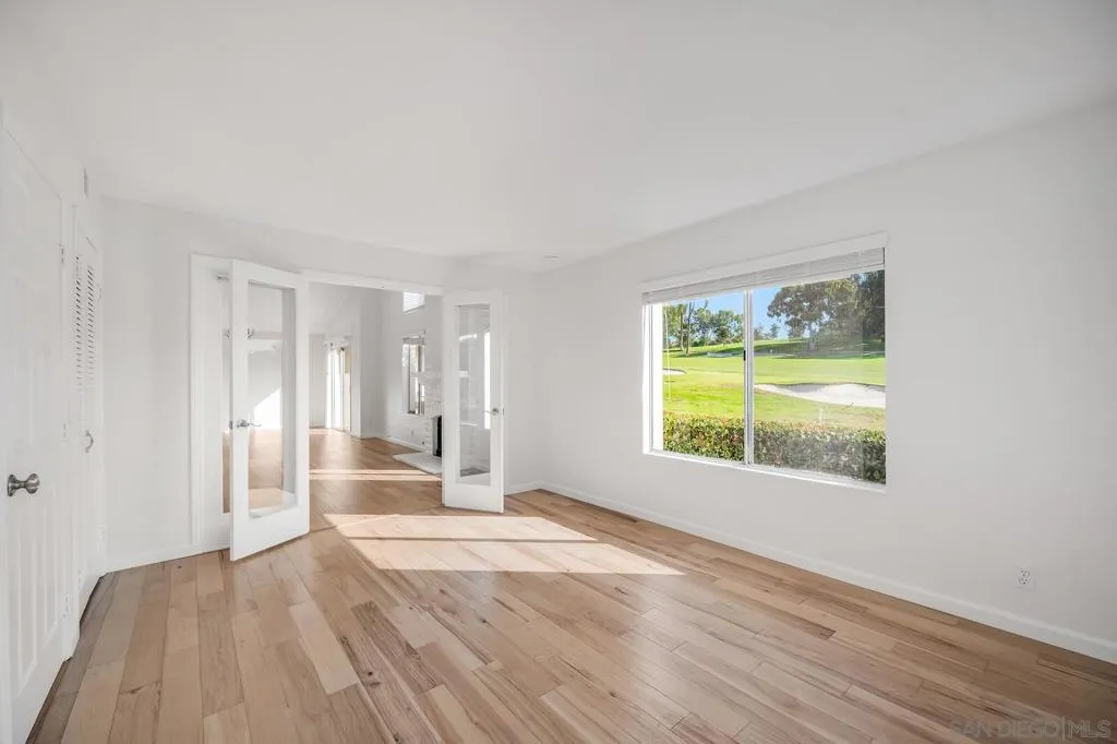 Solana Beach, California 92075, United States, 2 Bedrooms Bedrooms, ,2 BathroomsBathrooms,Residential,Active,195442