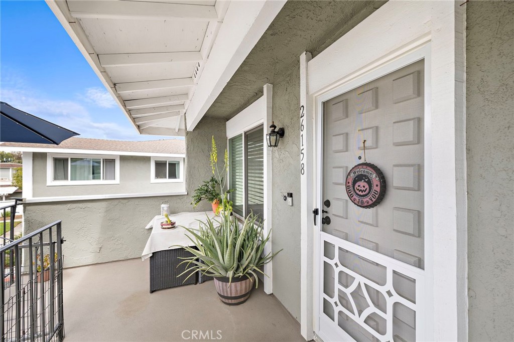 Aliso Villas (AV) - Residential