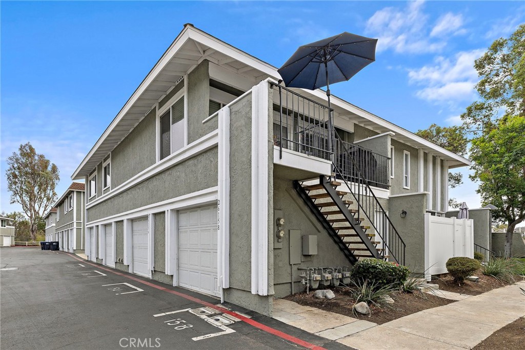 Aliso Villas (AV) - Residential