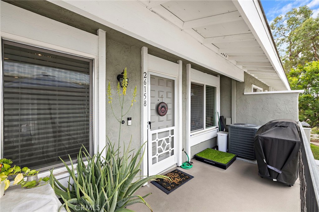 Aliso Villas (AV) - Residential