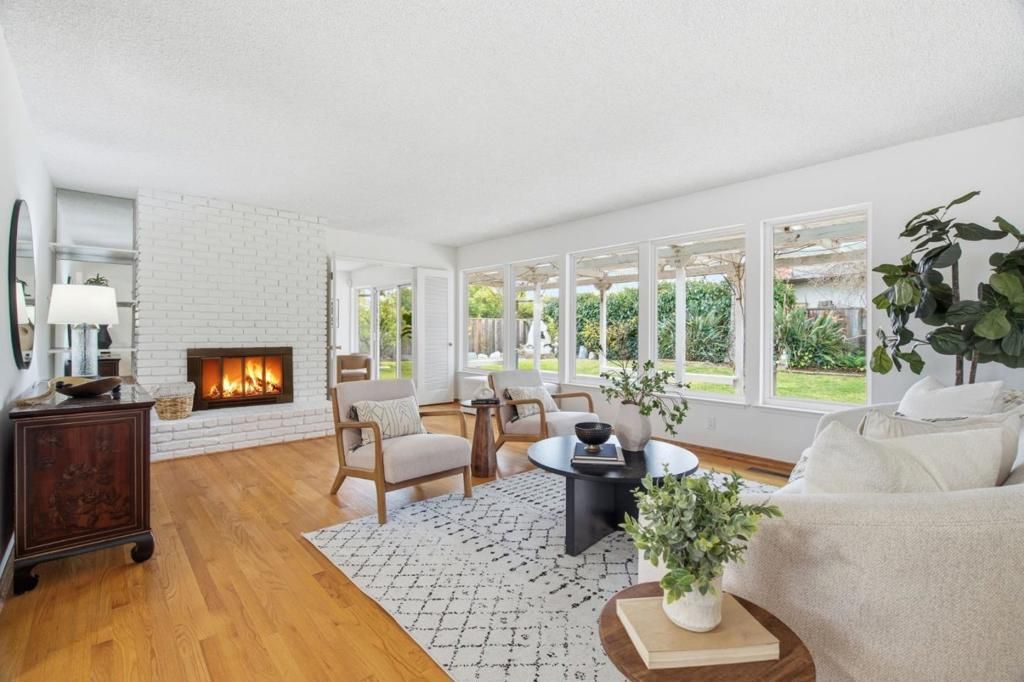 Photo of 1071 Colony Hills Lane, Cupertino, CA 95014 (MLS # ML82032032)