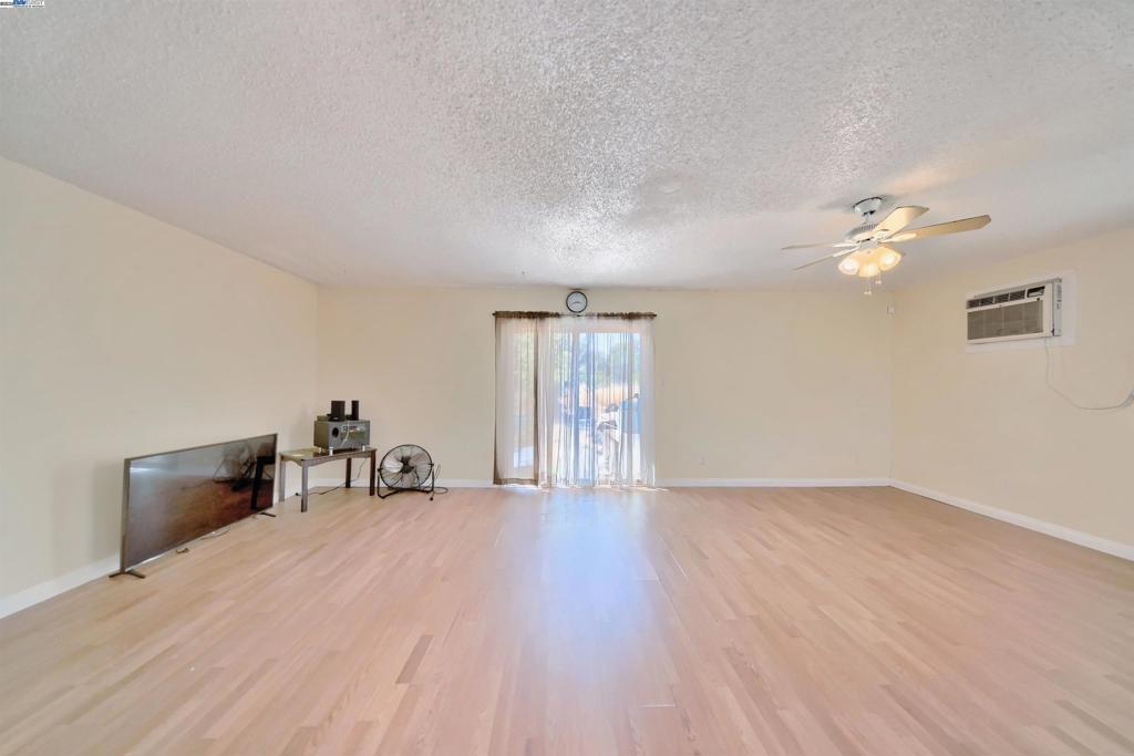 Not Listed - Residential