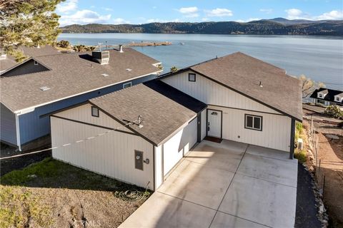 Photo of 11911 Lakeshore Drive, Clearlake, CA 95422 (MLS # LC25150676)