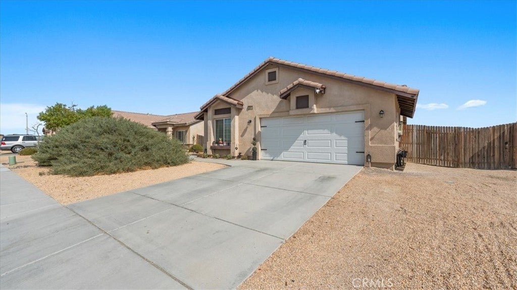 15928 Elkins