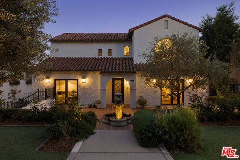 4426 Cromwell Avenue Los Angeles CA 90027