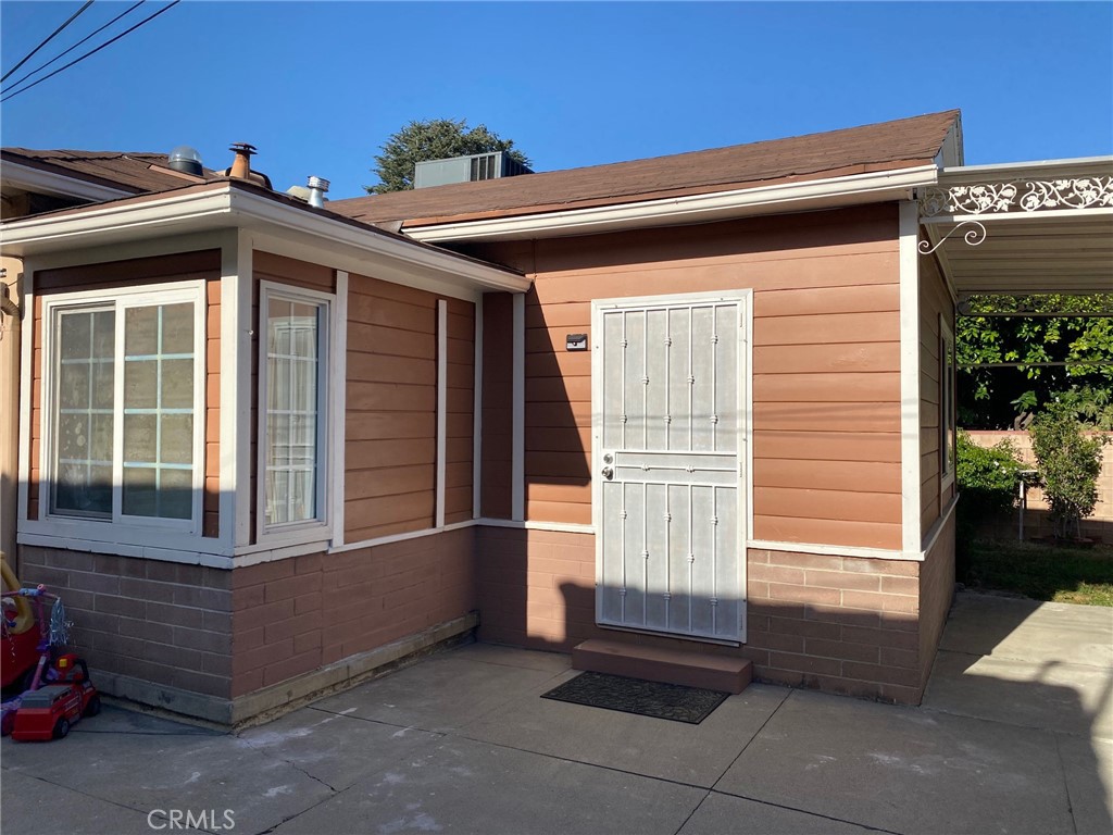 106 E Linda Vista Avenue