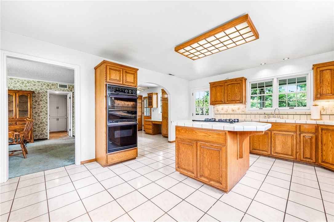 6021 Apache Rd