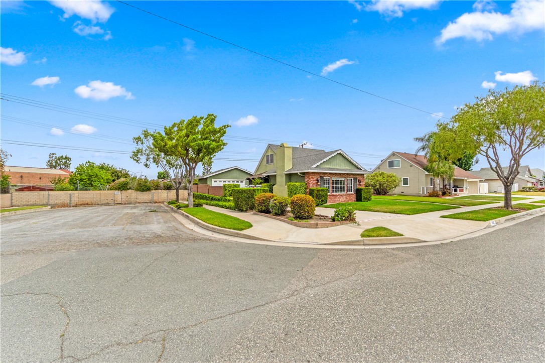 6021 Apache Rd