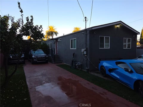 Photo of 1933 N Palmer Court, Long Beach, CA 90806 (MLS # PW26230252)