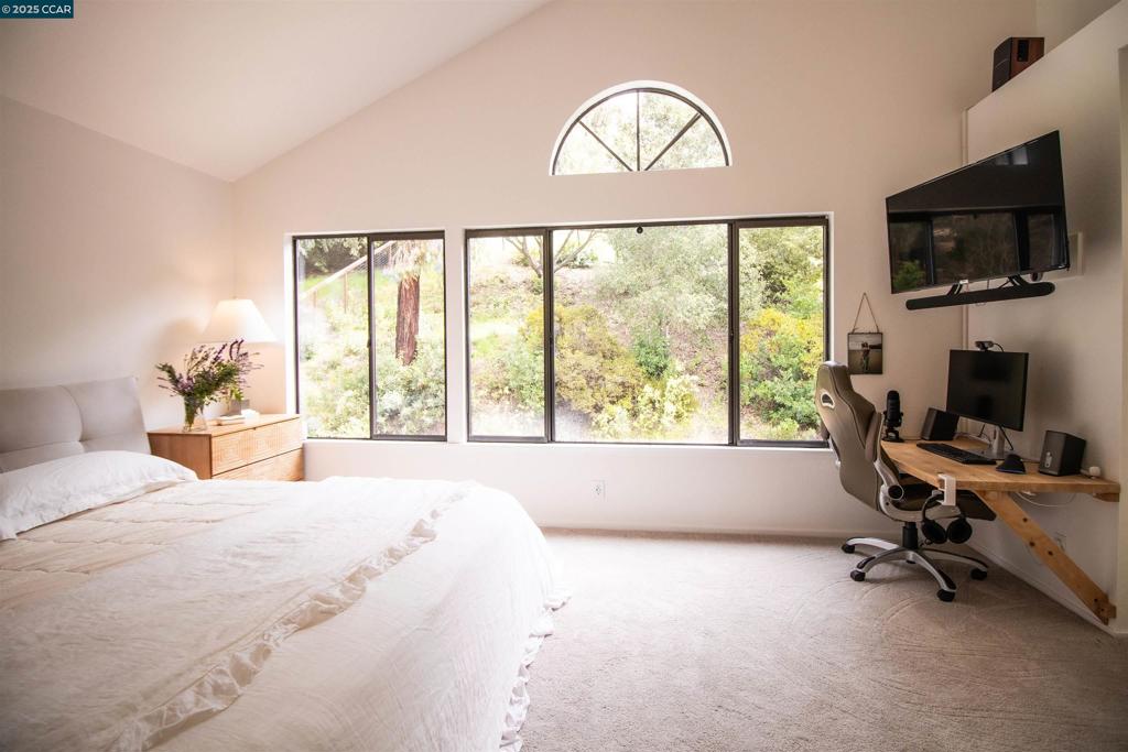 SOMERSET HIGHLAN - Residential