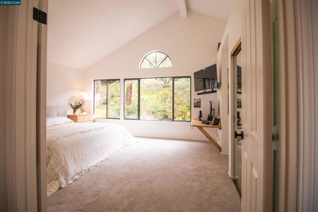SOMERSET HIGHLAN - Residential