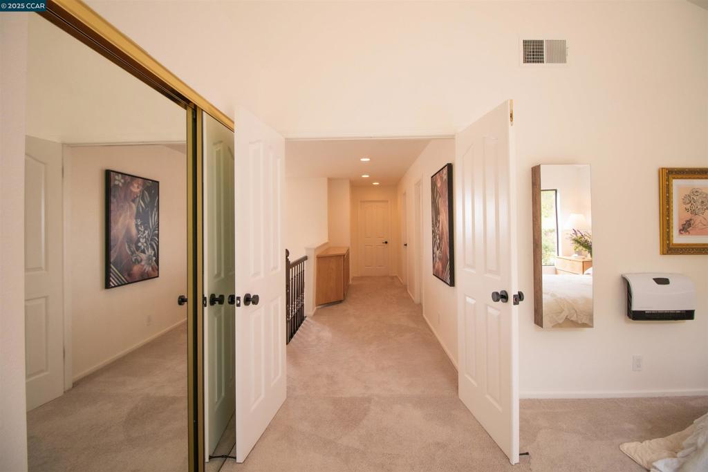 SOMERSET HIGHLAN - Residential
