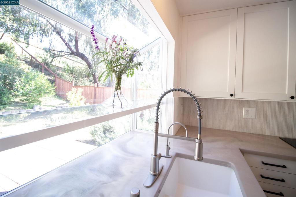 SOMERSET HIGHLAN - Residential