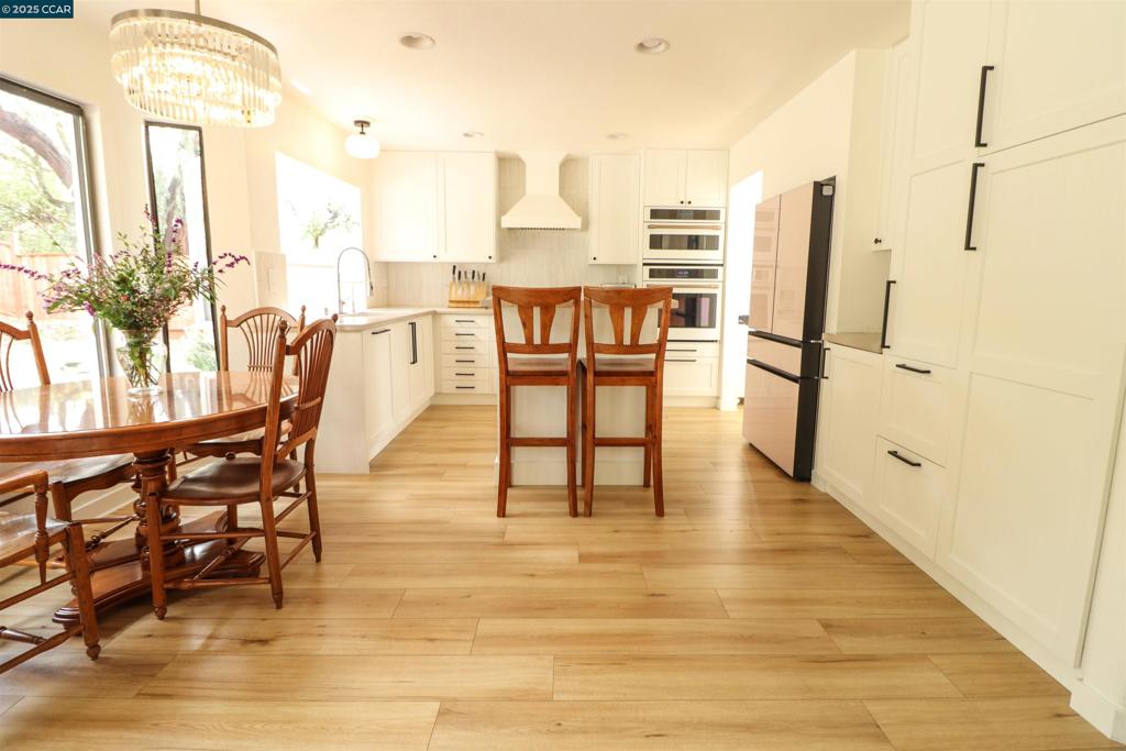 SOMERSET HIGHLAN - Residential