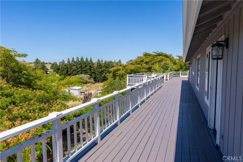 Tiny photo for 164 Helgren Court, Templeton, CA 93465 (MLS # NS26128009)