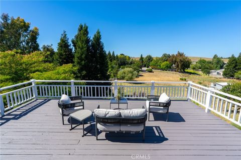 Tiny photo for 164 Helgren Court, Templeton, CA 93465 (MLS # NS26128009)