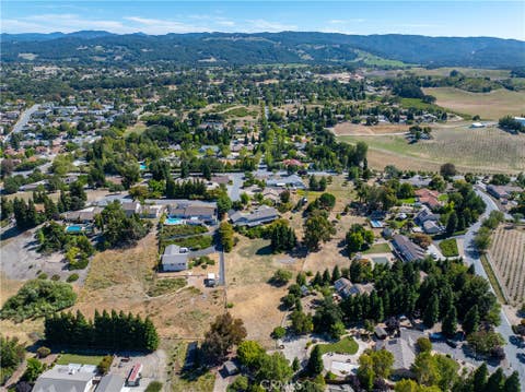 Tiny photo for 164 Helgren Court, Templeton, CA 93465 (MLS # NS26128009)