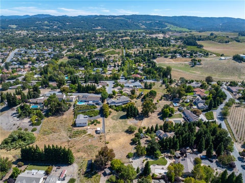 Tiny photo for 164 Helgren Court, Templeton, CA 93465 (MLS # NS26128009)