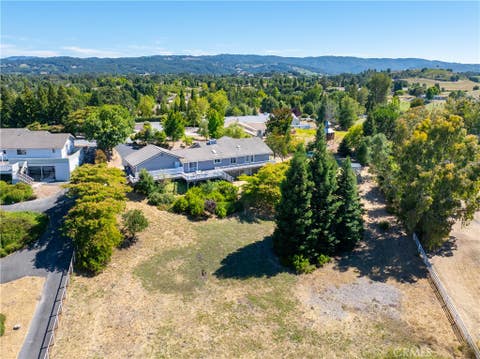 Tiny photo for 164 Helgren Court, Templeton, CA 93465 (MLS # NS26128009)