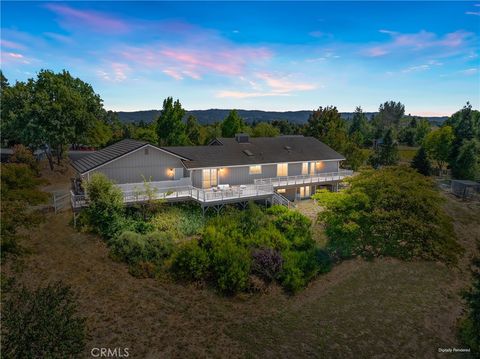 Tiny photo for 164 Helgren Court, Templeton, CA 93465 (MLS # NS26128009)