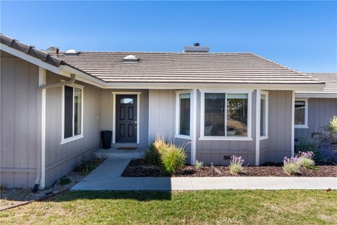 Tiny photo for 164 Helgren Court, Templeton, CA 93465 (MLS # NS26128009)