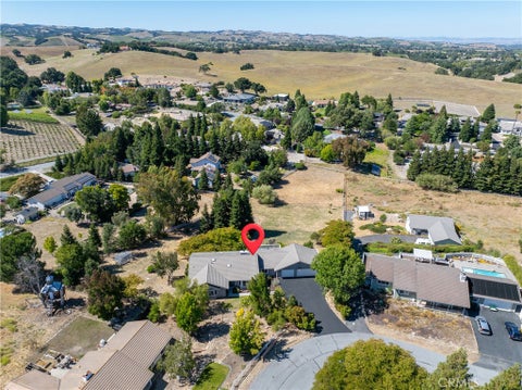 Tiny photo for 164 Helgren Court, Templeton, CA 93465 (MLS # NS26128009)