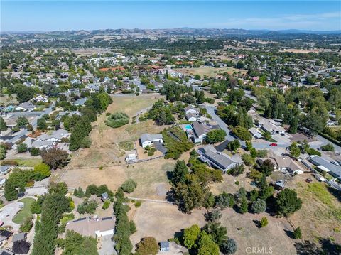 Tiny photo for 164 Helgren Court, Templeton, CA 93465 (MLS # NS26128009)