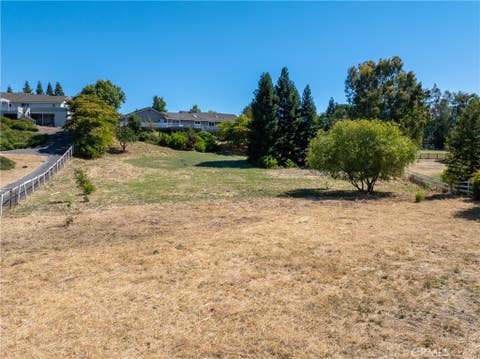 Tiny photo for 164 Helgren Court, Templeton, CA 93465 (MLS # NS26128009)