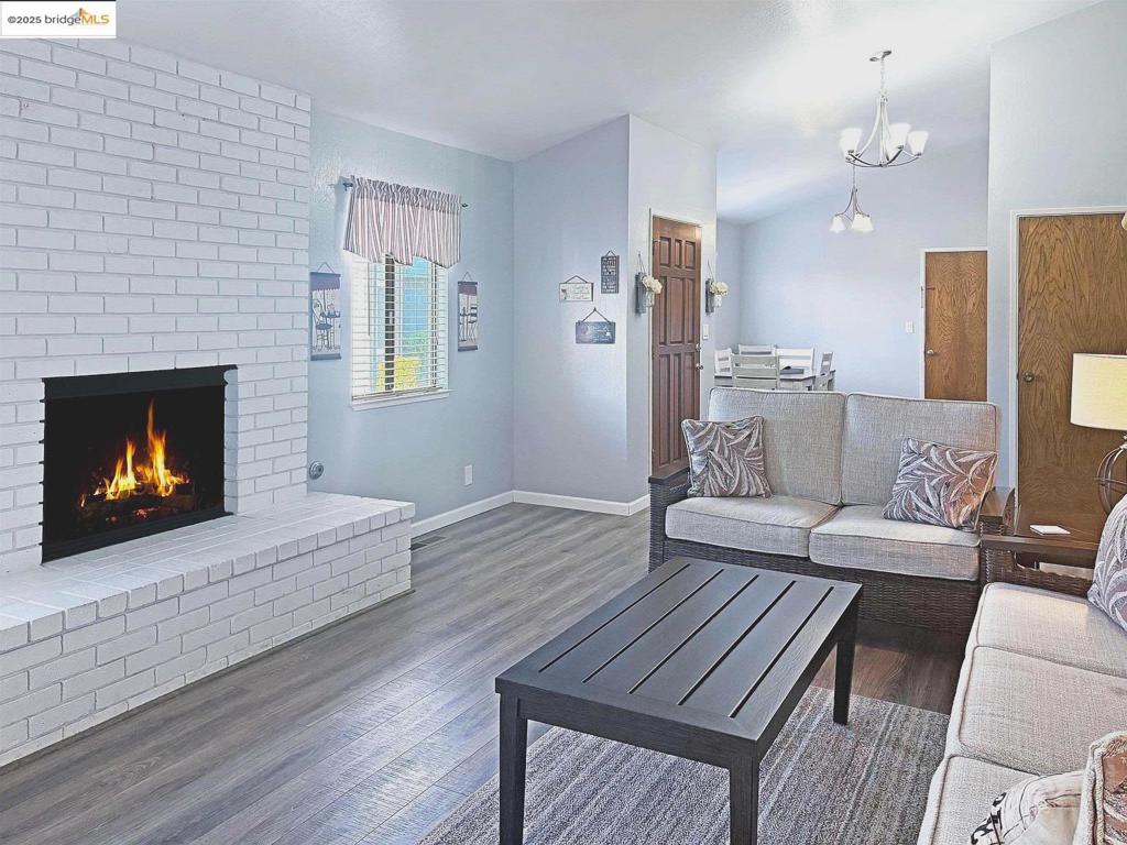 SAND BAY ISLE - Residential
