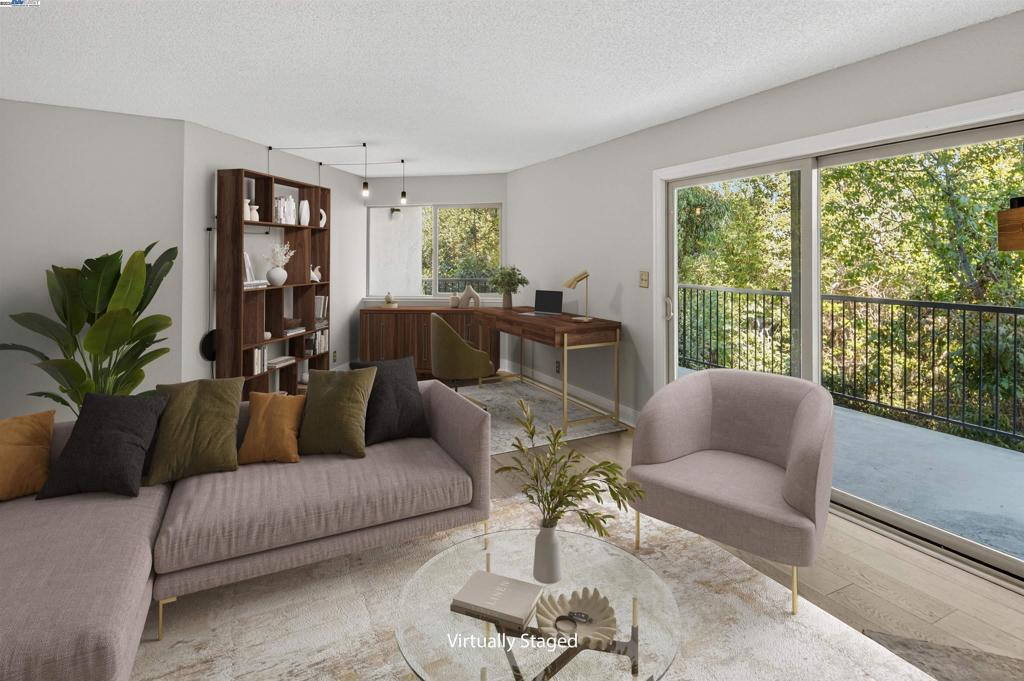 DOWNTOWN SAN LEA - Residential