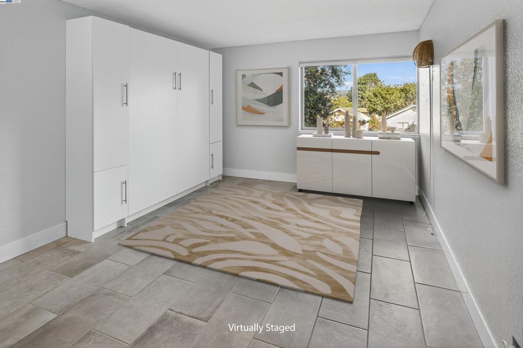 DOWNTOWN SAN LEA - Residential