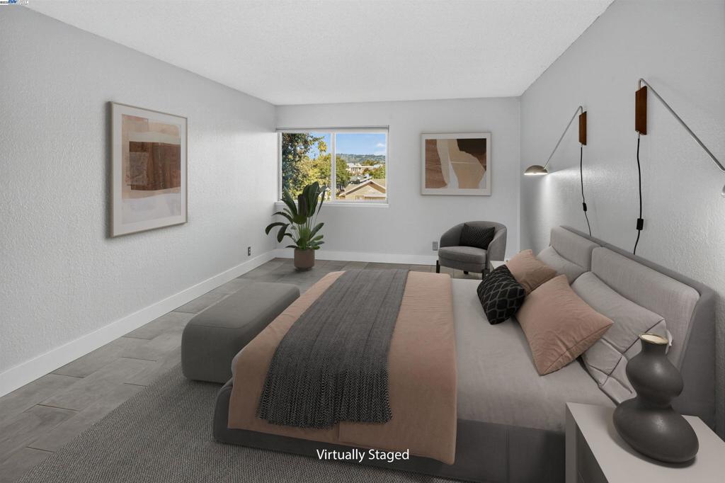 DOWNTOWN SAN LEA - Residential