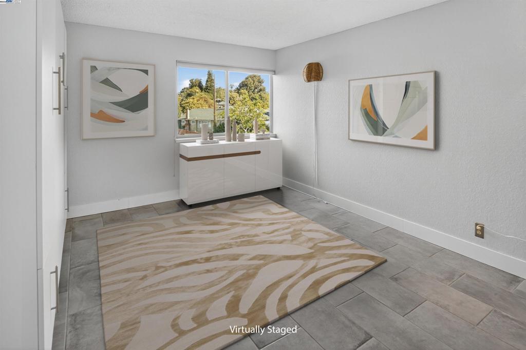 DOWNTOWN SAN LEA - Residential