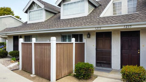 Photo of 1233 Osage Lane, Ventura, CA 93004 (MLS # V1-32140)