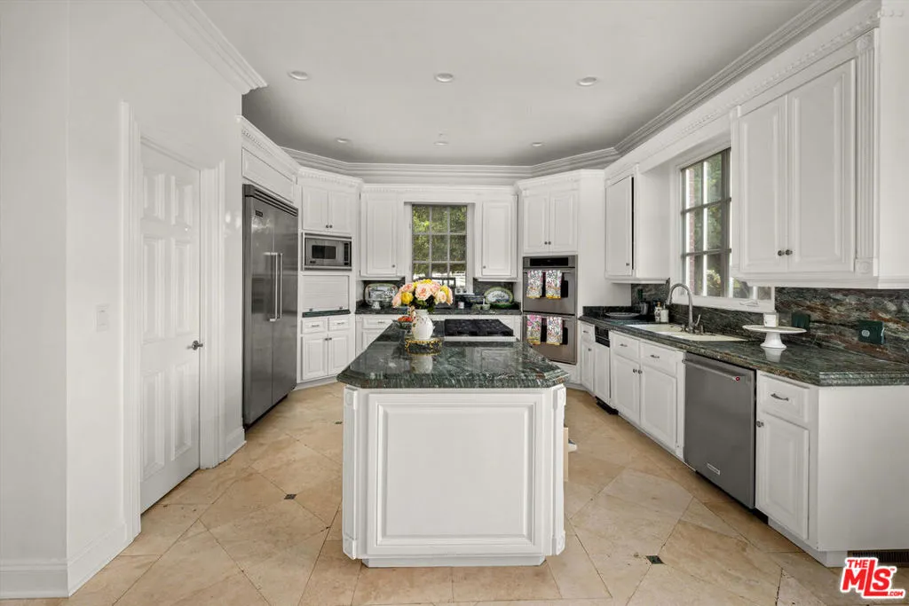 Somis, California 93066, United States, 4 Bedrooms Bedrooms, ,4 BathroomsBathrooms,Residential,Active,218000