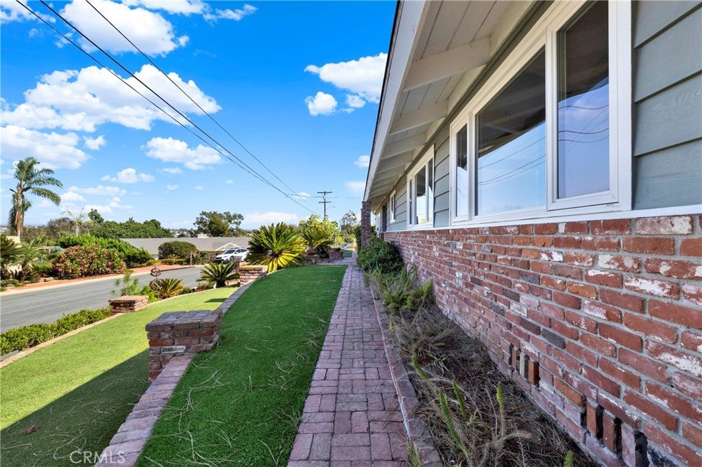 3485 Ridgecrest