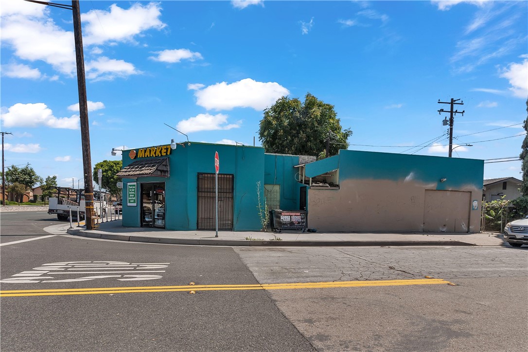 4203 Rosemead Boulevard