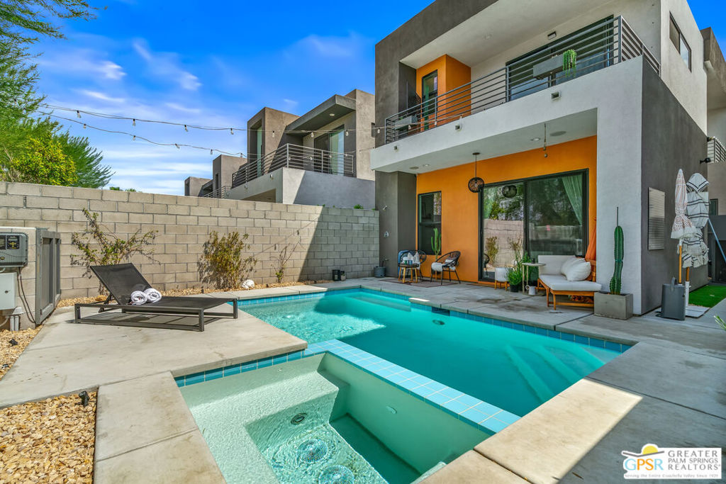 482 Paragon Loop