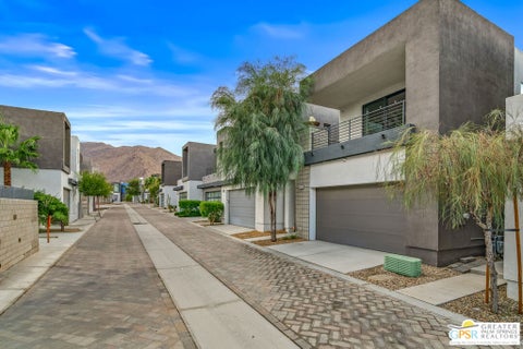 Photo of 482 Paragon Loop, Palm Springs, CA 92262 (MLS # 26668095PS)