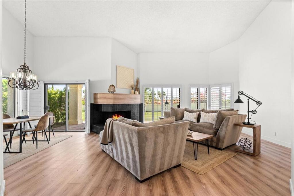 Santa Rosa Cove Coun - Residential