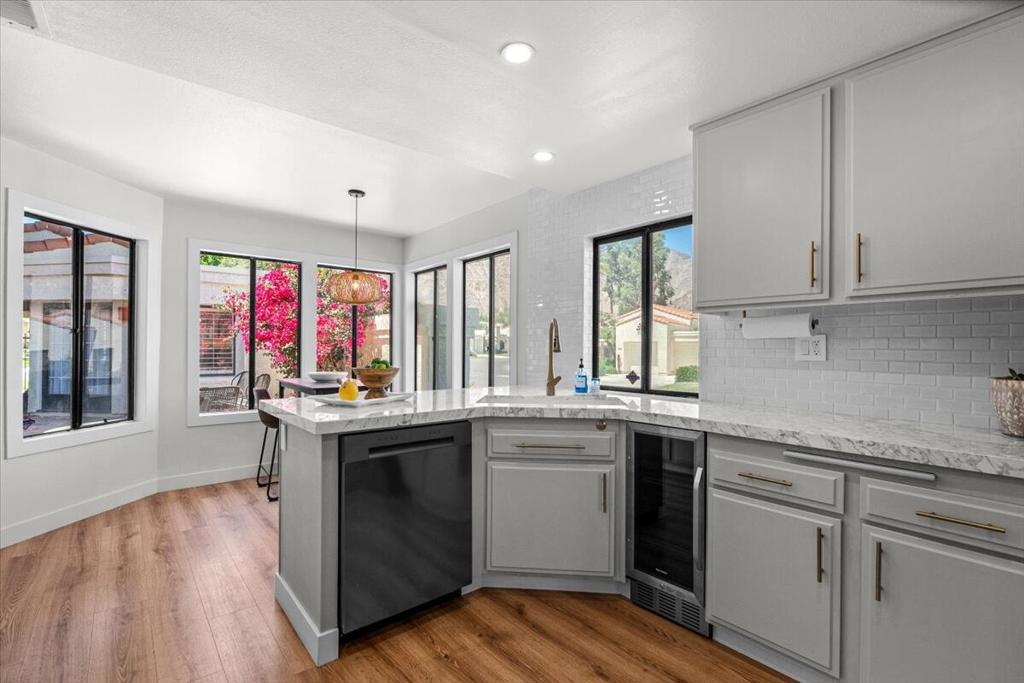 Santa Rosa Cove Coun - Residential