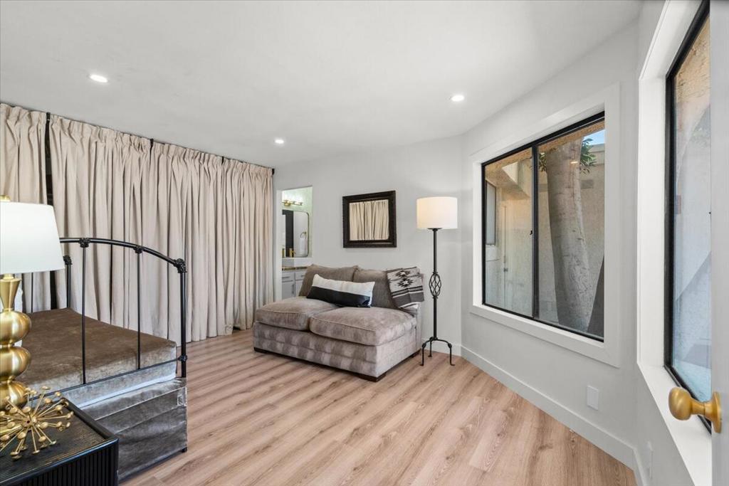 Santa Rosa Cove Coun - Residential