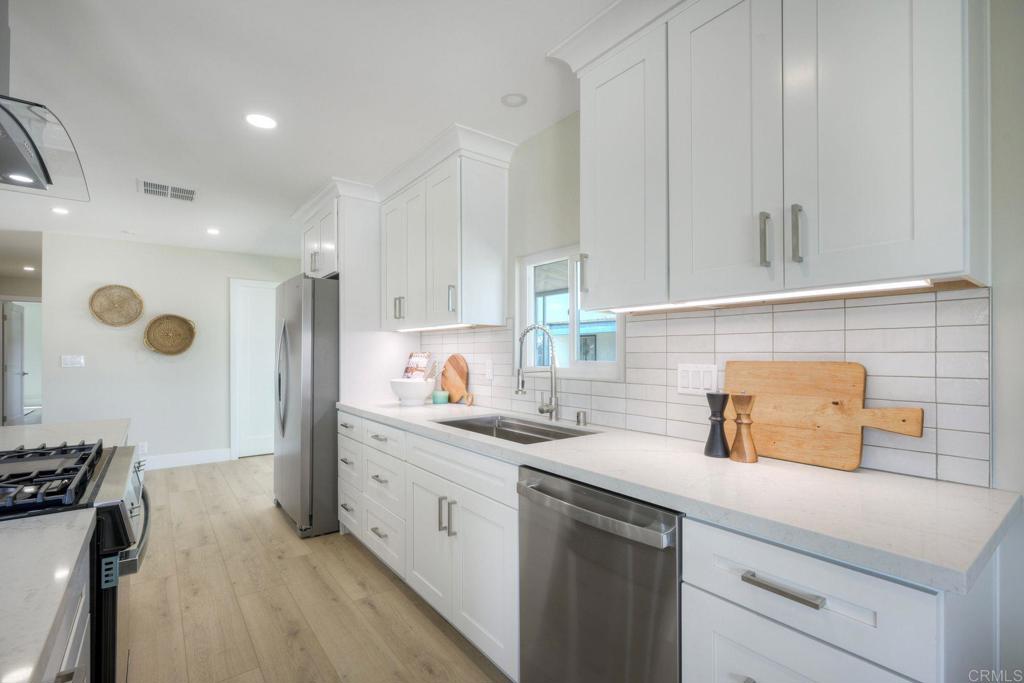 3535 Linda Vista Drive 148